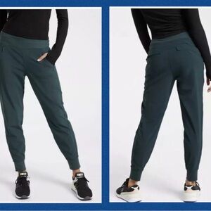 Athleta Women's Teal Lined Soho Jogger